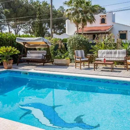 Navarro Villa *